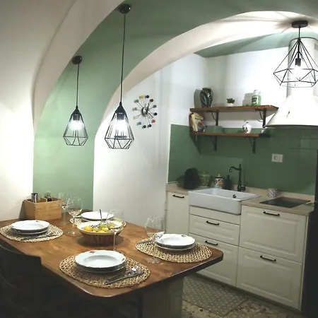 Casa Famoso Дом отдыха Катания