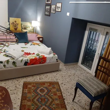 Casa Famoso بيت للعطل كاتانيا