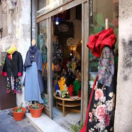 Casa Famoso Holiday home *