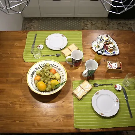 Casa Famoso كاتانيا