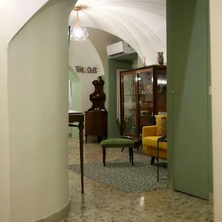 Casa Famoso * Catania