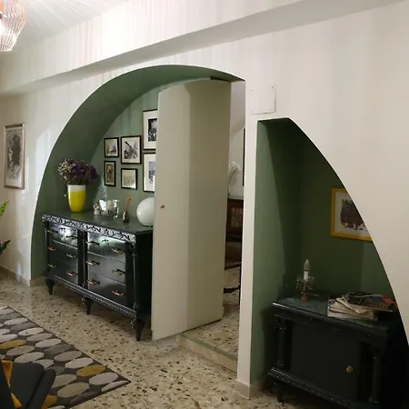 Casa Famoso بيت للعطل